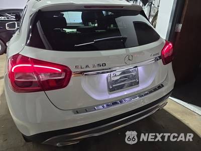2017 Mercedes-Benz GLA 250 4MATIC - zdjęcie 5 z 23 - miniatura