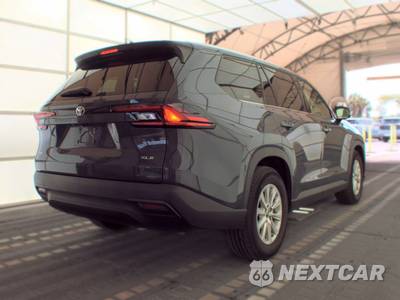 2025 Toyota Grand Highlander XLE - zdjęcie 4 z 31 - miniatura