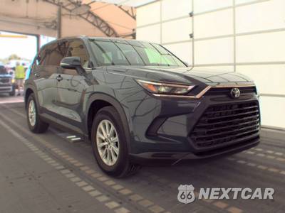 2025 Toyota Grand Highlander XLE - zdjęcie 3 z 31 - miniatura