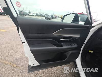 2025 Toyota Grand Highlander XLE - zdjęcie 9 z 22 - miniatura