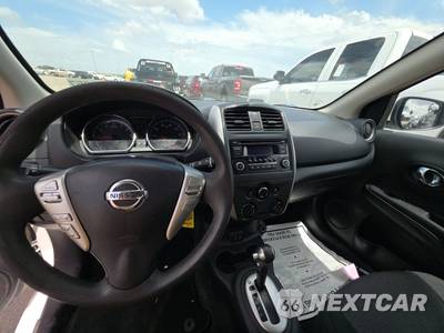 2018 Nissan Versa Sedan SV - zdjęcie 11 z 35 - miniatura