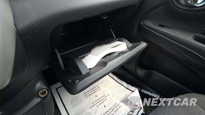2018 Nissan Versa Sedan SV - zdjęcie 27 z 35 - miniatura