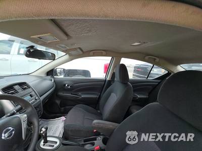 2018 Nissan Versa Sedan SV - zdjęcie 18 z 35 - miniatura