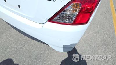 2018 Nissan Versa Sedan SV - zdjęcie 33 z 35 - miniatura