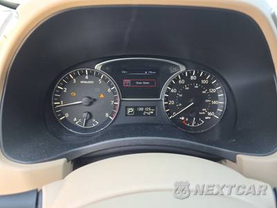 2015 Nissan Pathfinder S - zdjęcie 12 z 34 - miniatura