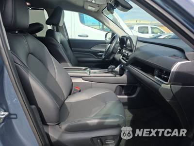 2025 Toyota Grand Highlander XLE - zdjęcie 8 z 25 - miniatura