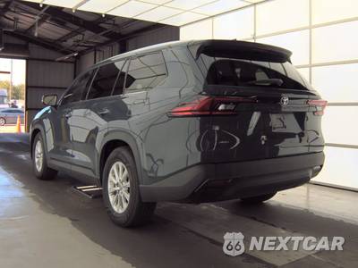 2025 Toyota Grand Highlander XLE - zdjęcie 6 z 25 - miniatura