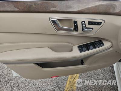 2016 Mercedes-Benz E 350 Sport Sedan - zdjęcie 9 z 20 - miniatura