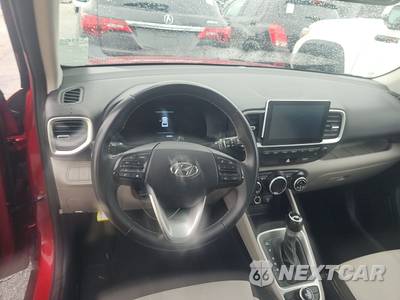 2023 Hyundai Venue SEL - zdjęcie 10 z 21 - miniatura