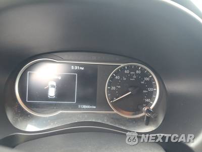 2019 Nissan Kicks SR - zdjęcie 12 z 20 - miniatura