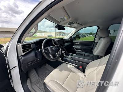 2023 Toyota Tundra SR5 Crew Cab Short Bed - zdjęcie 10 z 34 - miniatura