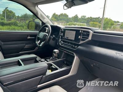 2023 Toyota Tundra SR5 Crew Cab Short Bed - zdjęcie 18 z 34 - miniatura