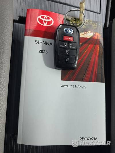 2025 Toyota Sienna LE 8-Passenger 120.5" WB - zdjęcie 22 z 22 - miniatura