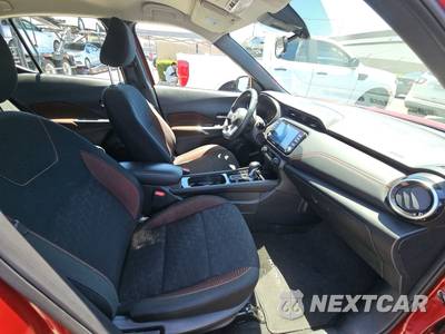 2024 Nissan Kicks SR - zdjęcie 8 z 29 - miniatura