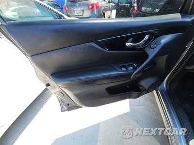 2022 Nissan Rogue Sport SV - zdjęcie 9 z 25 - miniatura