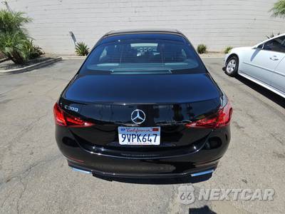 2025 Mercedes-Benz C 300 - zdjęcie 5 z 27 - miniatura