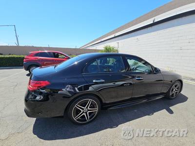 2025 Mercedes-Benz C 300 - zdjęcie 4 z 27 - miniatura