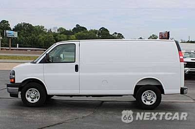 2025 Chevrolet Express 2500 Cargo Van 1WT 135.0" WB - zdjęcie 6 z 50 - miniatura