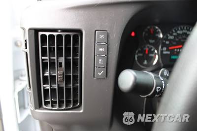 2025 Chevrolet Express 2500 Cargo Van 1WT 135.0" WB - zdjęcie 27 z 50 - miniatura