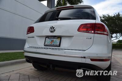 2016 Volkswagen Touareg TDI Lux - zdjęcie 23 z 143 - miniatura