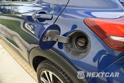 2018 Nissan Kicks SV - zdjęcie 41 z 130 - miniatura