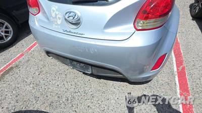 2014 Hyundai Veloster w/Black Interior - zdjęcie 30 z 30 - miniatura