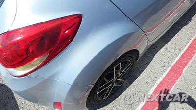 2014 Hyundai Veloster w/Black Interior - zdjęcie 25 z 30 - miniatura