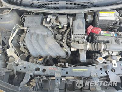 2019 Nissan Versa Sedan SV - zdjęcie 16 z 38 - miniatura
