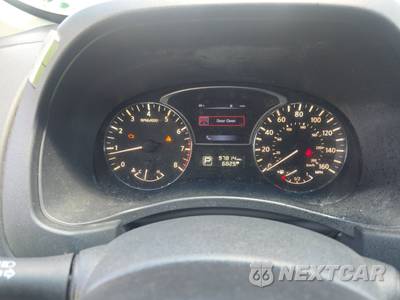 2015 Nissan Pathfinder SL - zdjęcie 12 z 28 - miniatura