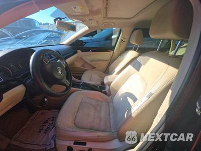 2014 Volkswagen Passat 1.8T SEL Premium - zdjęcie 7 z 43 - miniatura
