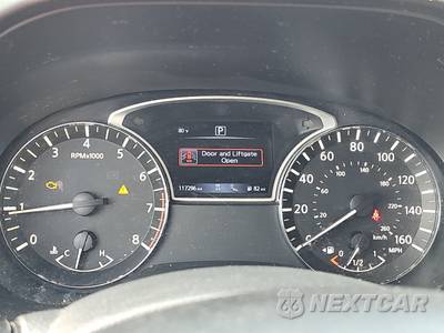 2019 Nissan Pathfinder SV - zdjęcie 12 z 34 - miniatura