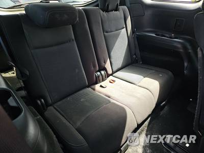 2019 Nissan Pathfinder SV - zdjęcie 14 z 34 - miniatura