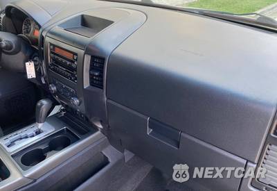 2011 Nissan TITAN SV Crew Cab Short Bed - zdjęcie 13 z 19 - miniatura