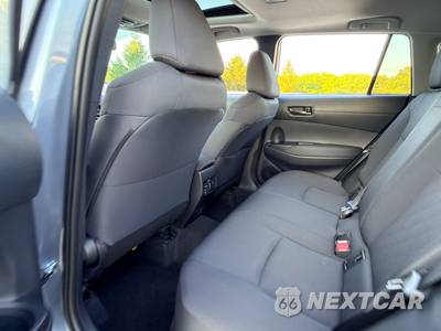 2026 Toyota Corolla Cross LE - zdjęcie 21 z 33 - miniatura