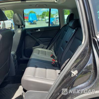 2013 Volkswagen Tiguan SE w/Sunroof & Navigation - zdjęcie 33 z 59 - miniatura