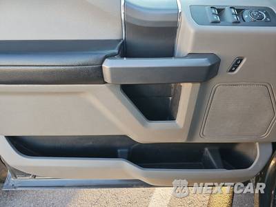 2018 Ford F-150 XLT Crew Cab Medium Bed - zdjęcie 9 z 38 - miniatura