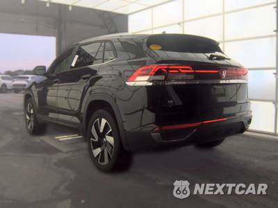 2025 Volkswagen Atlas Cross Sport 2.0T SE w/Technology - zdjęcie 6 z 24 - miniatura