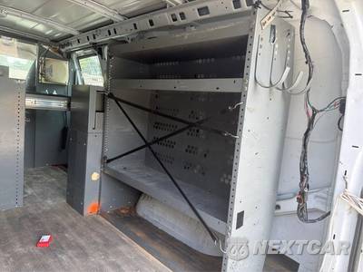 2013 Chevrolet Express 2500 Cargo Van 1WT 135.0" WB - zdjęcie 36 z 39 - miniatura