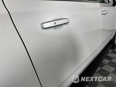 2022 GMC Yukon Denali XL 5SA - zdjęcie 32 z 50 - miniatura