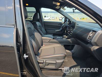 2026 Nissan Pathfinder Rock Creek - zdjęcie 8 z 22 - miniatura