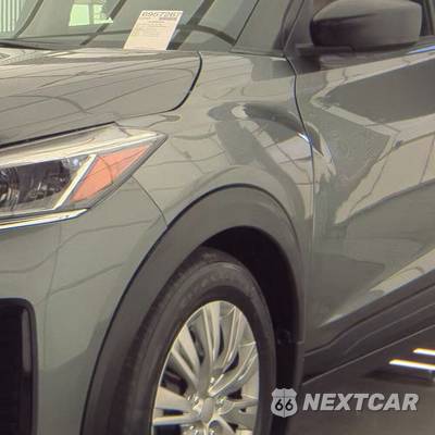 2025 Nissan Kicks Play - zdjęcie 25 z 28 - miniatura