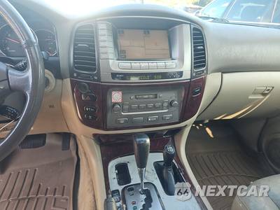 2005 Toyota Land Cruiser - zdjęcie 11 z 28 - miniatura