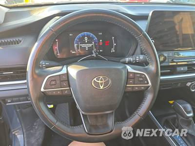 2024 Toyota Grand Highlander XLE - zdjęcie 10 z 37 - miniatura