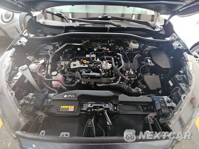 2023 Toyota Corolla Cross Hybrid SE - zdjęcie 16 z 21 - miniatura
