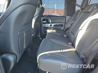 2025 Mercedes-Benz G 550 4MATIC - zdjęcie 13 z 19 - miniatura