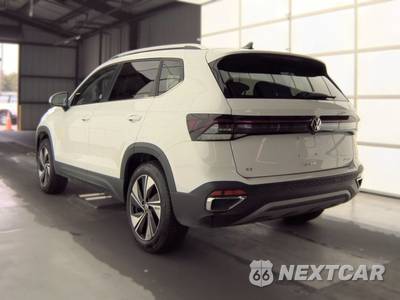 2025 Volkswagen Taos SE - zdjęcie 6 z 32 - miniatura