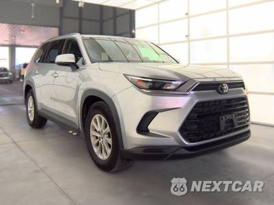 2025 Toyota Grand Highlander XLE - zdjęcie 3 z 24 - miniatura