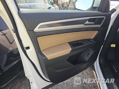 2023 Volkswagen Atlas Cross Sport 2.0T SE w/Technology - zdjęcie 9 z 30 - miniatura