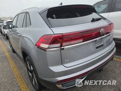 2026 Volkswagen Atlas Cross Sport 2.0T SE w/Technology - zdjęcie 6 z 18 - miniatura