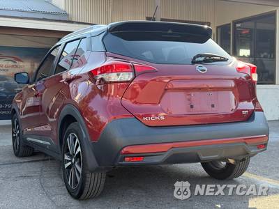 2019 Nissan Kicks SR - zdjęcie 10 z 31 - miniatura